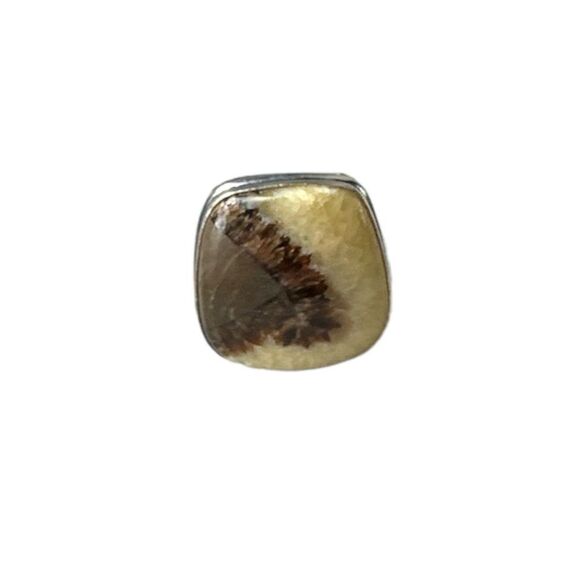 NEW Agate Square / Princess Ring 925 Silver Overlay Cream Brown Triangle Size 5 - Picture 2 of 13